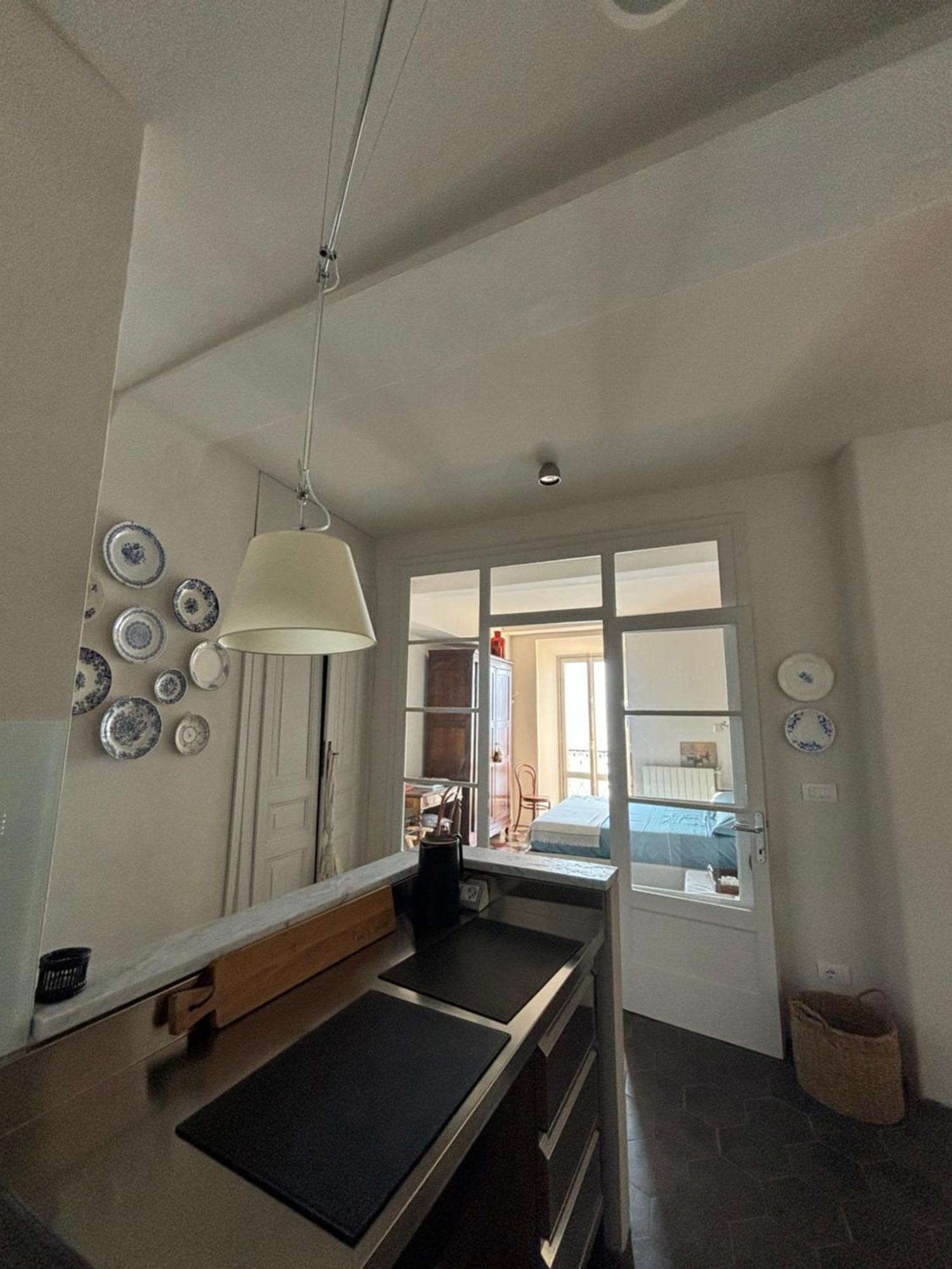 Varenna Caffe Apartment מראה חיצוני תמונה